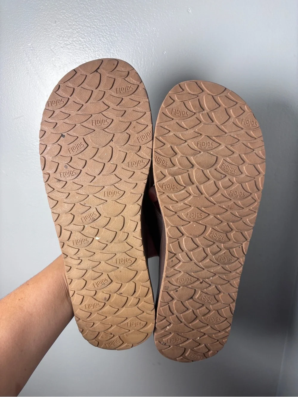 Mens Flojos men's flip flops size 13